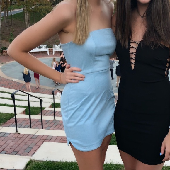 Baby blue suede dress - Picture 1 of 4